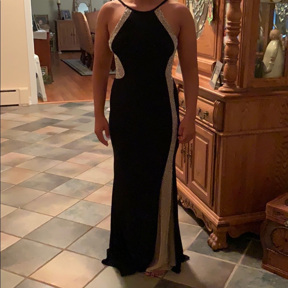 Black prom dress